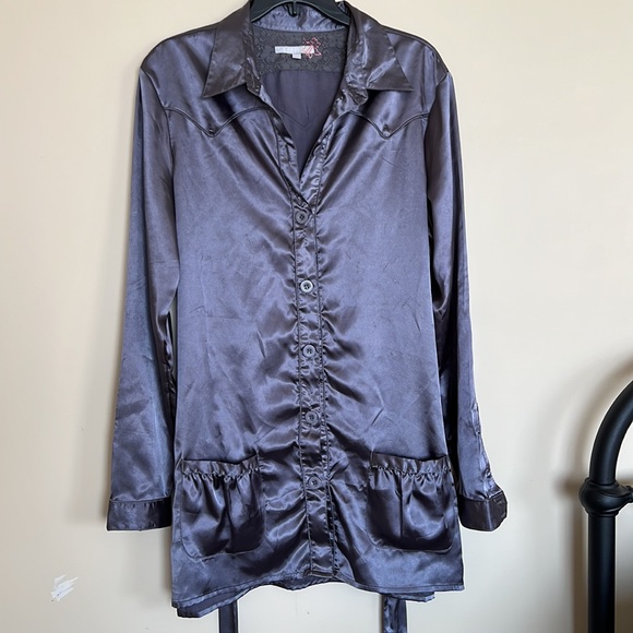 Tin Haul Button Top with  Belt - Picture 1 of 5